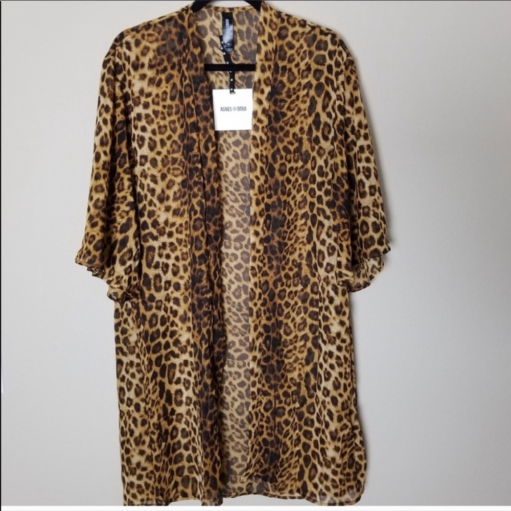 Kimono xs/sm BNWT